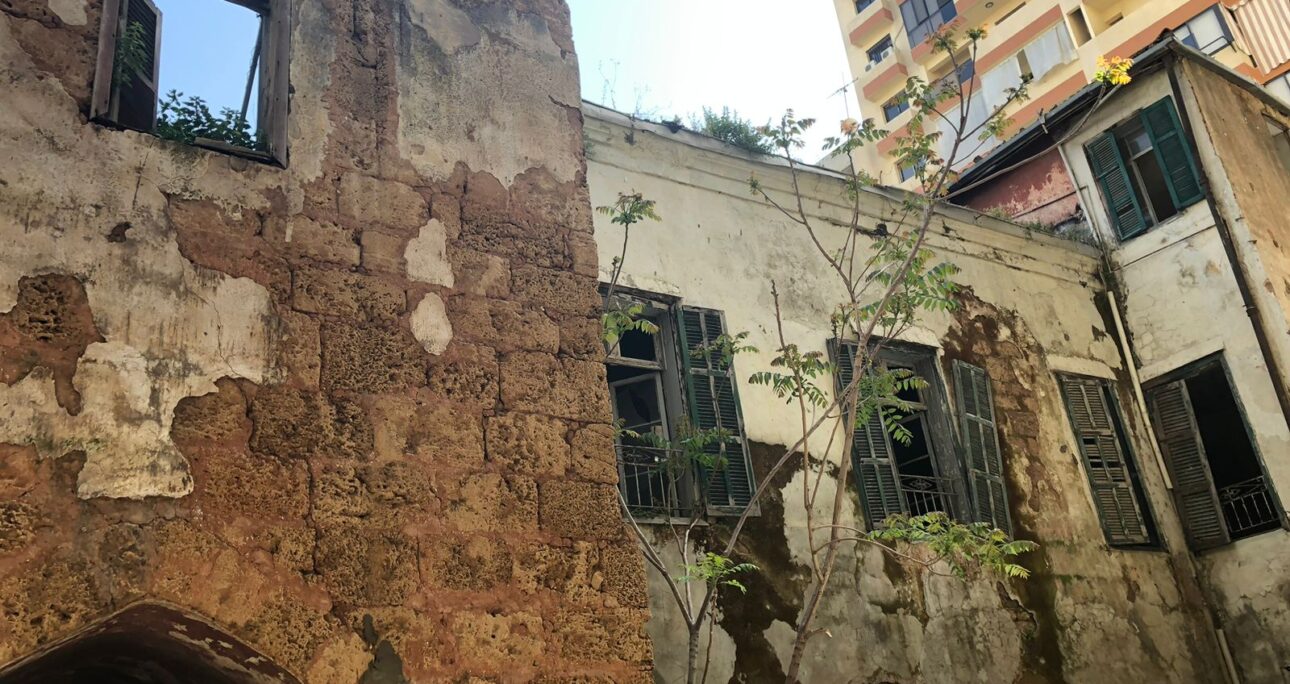 موقف – بيت فيروز