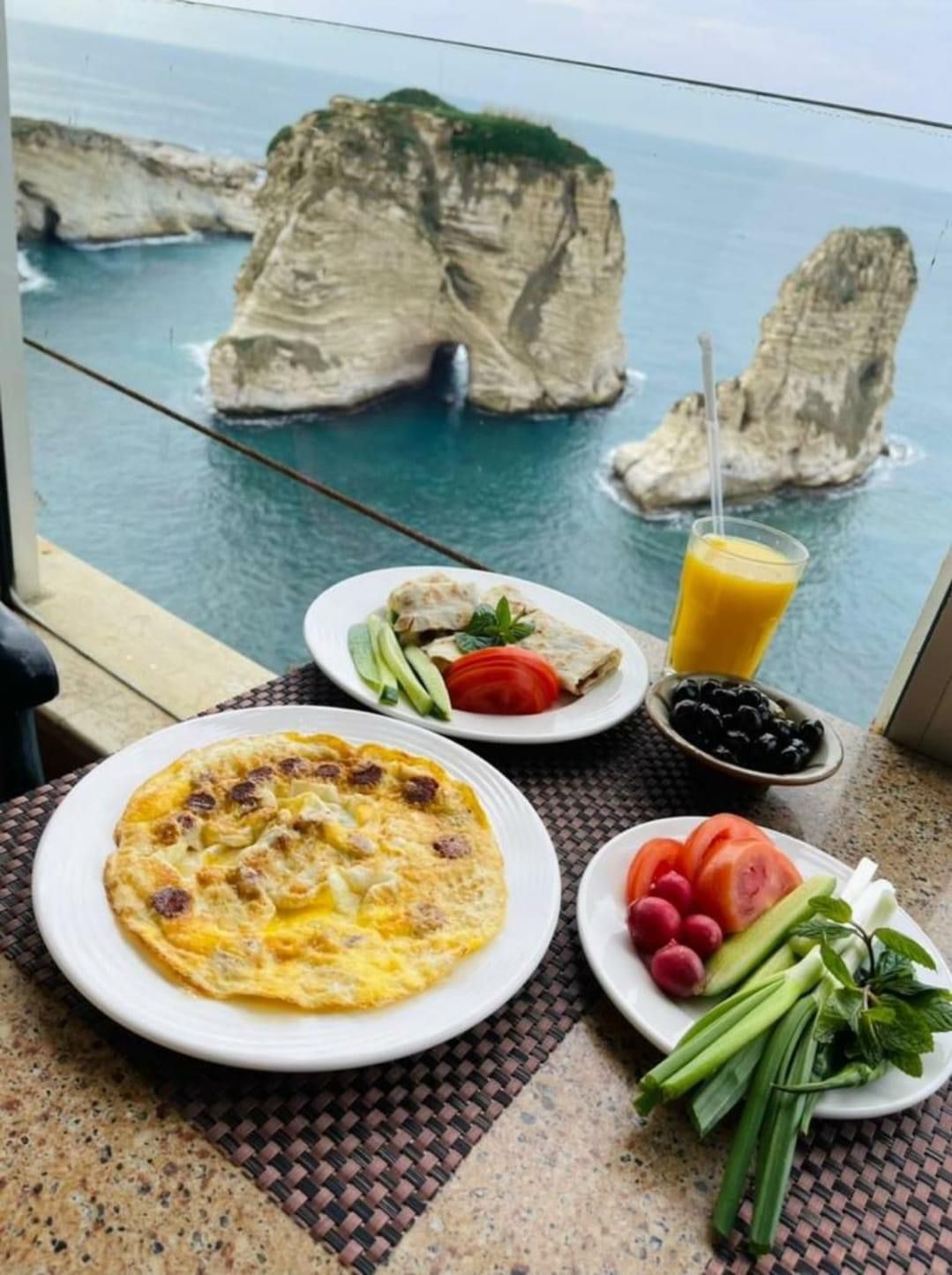 483104711_1064905762341177_2275035879143095862_n